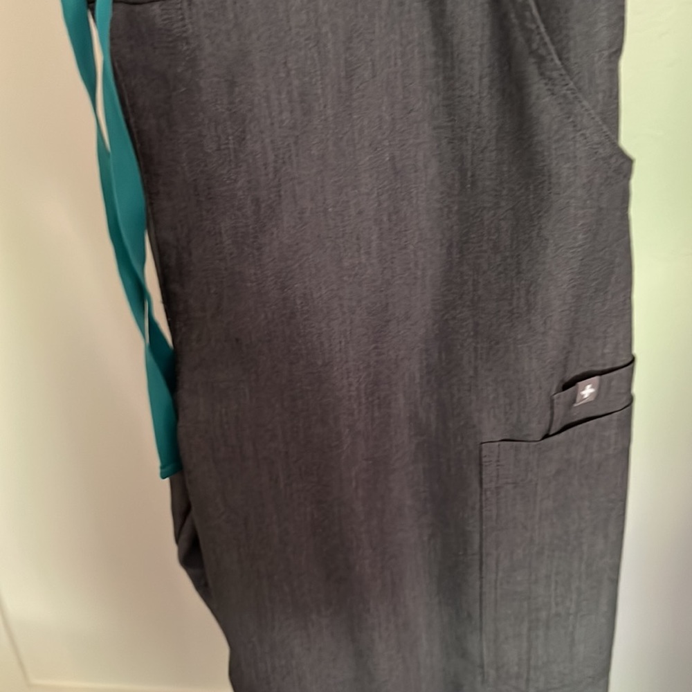 Figs Women’s Scrubs